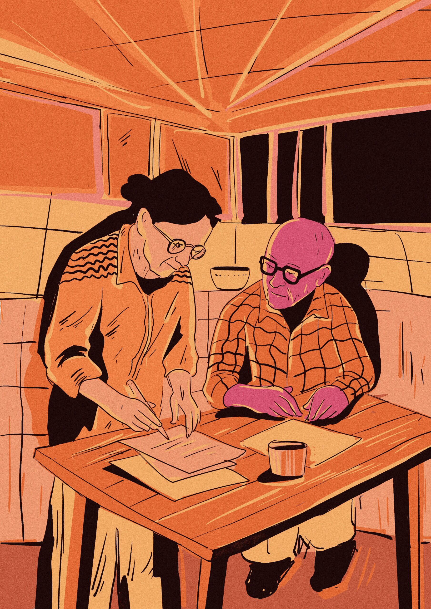 2 Personen die zusammen Papiere bearbeiten